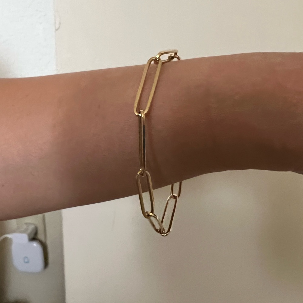 Clip Bracelet Real 18k Dubai gold